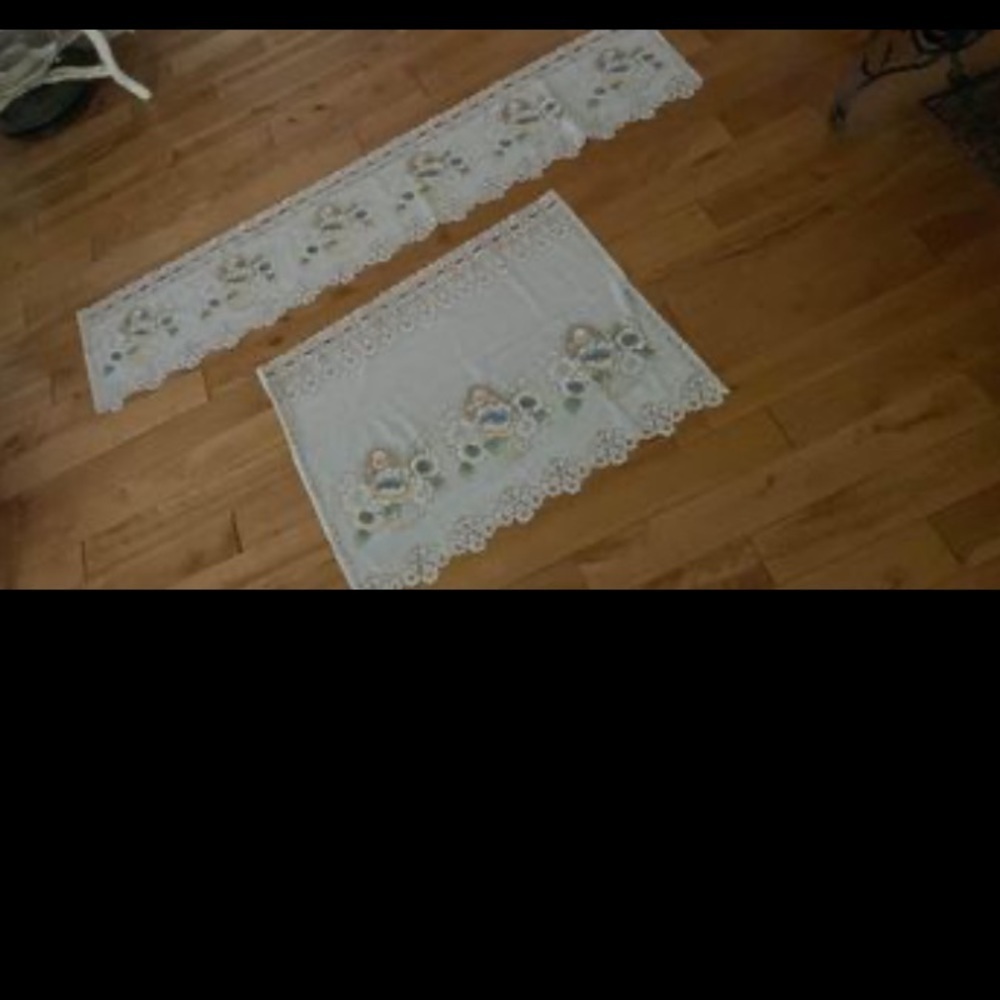 Set of 3 valance curtain lace floral design shabby chic two 23x29 one 59x13